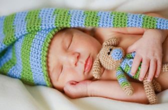 Quanto dorme um bebê recém-nascido?