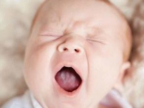 por que um recém-nascido tem uma língua branca