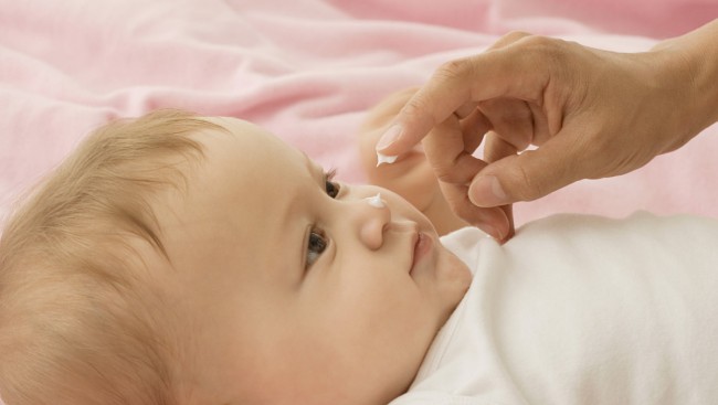 jak wybrać krem ​​dla niemowląt dla noworodków