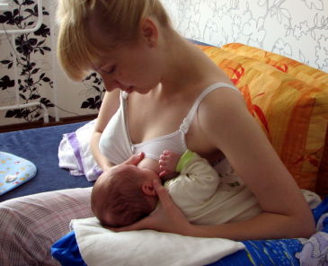 poses de lactancia materna