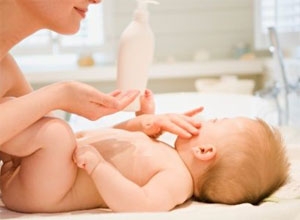 Peeling der Haut bei Neugeborenen