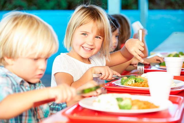 Å løse problemet med dårlig matlyst i barnehagen